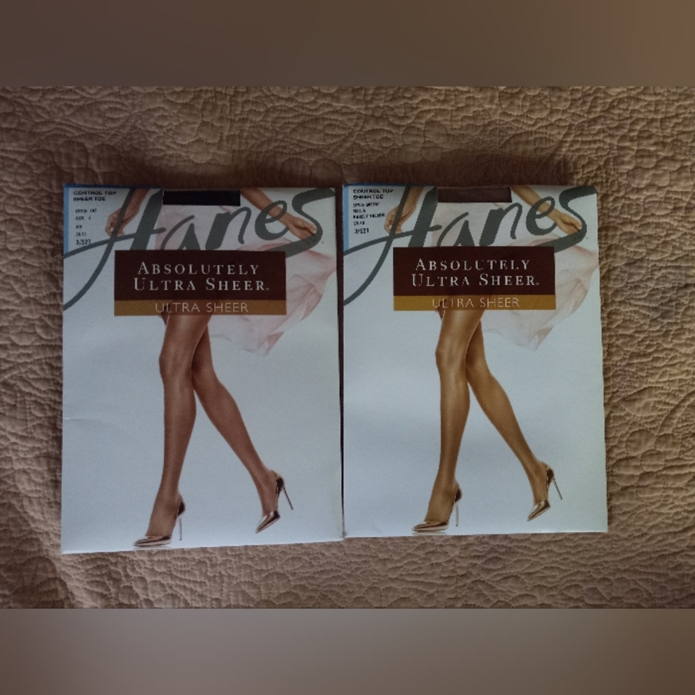 2 Pairs of Hanes Absolutely Ultra Sheer Control Top Sheer Toe Nylons